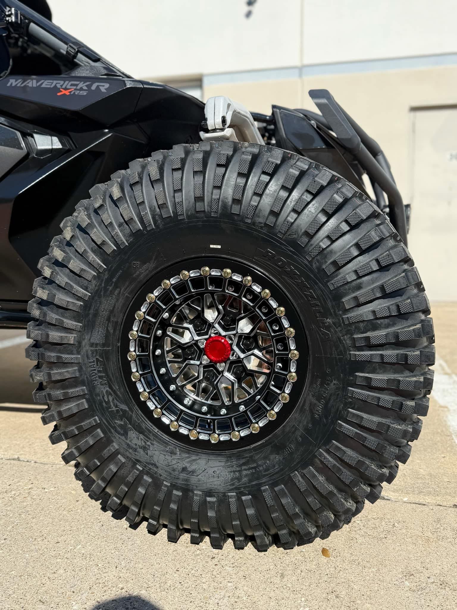 Crusher Fractal Billet UTV Beadlock Wheels Maverick R (6x5.5)